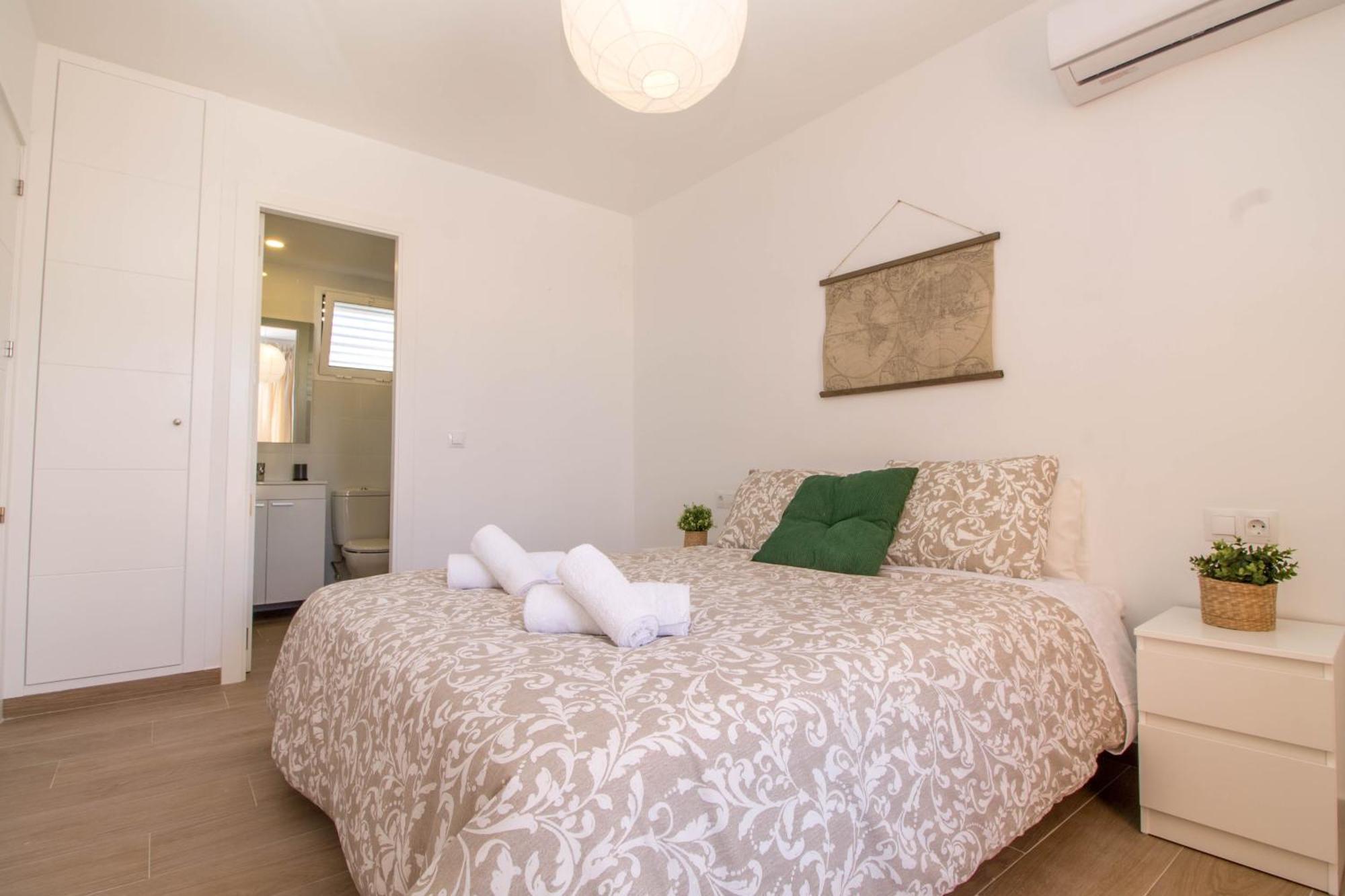 Vistamarina A108 By Ivi Real Estate Apartment Torremolinos Bagian luar foto